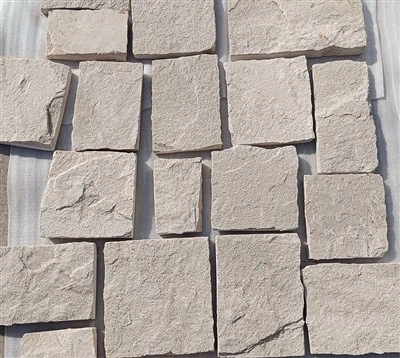 Lahtise kivikattega lossikujuline JRSC{0}}